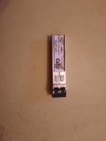 Modemi, ruteri i mrežni uređaji: SFP- 4G-SX 4.25G SFP 850nm 300M DDM
Stanje sa slika — 8