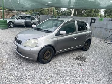 купить запчасти на опель вектра б: Toyota Vitz: 2001 г., 1.3 л, Автомат, Бензин, Хэтчбэк