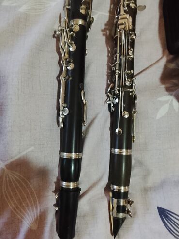 Duvački instrumenti: Klarineti – komplet od 2 instrumenta sa priborom možete da birate ali — 1