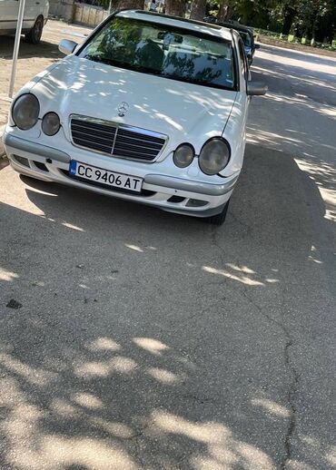 Used Cars: Mercedes-Benz E 220: 2.2 l | 2002 year Limousine