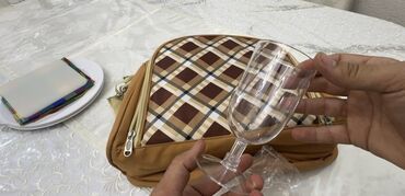 Ovçuluq və balıqçılıq: Piknik va kamp üçün çanta. Komplektasiyaya daxildir : 4 ədəd boşqab -da lalafo.az — 10 Ovçuluq və balıqçılıq: Piknik va kamp üçün çanta. Komplektasiyaya daxildir : 4 ədəd boşqab — 10