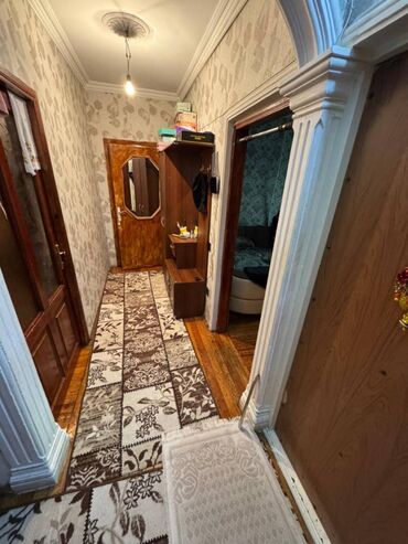 Köhnə tikili: Bakı, 3 otaqlı, Köhnə tikili, m. Həzi Aslanov, 68 kv. m — 12