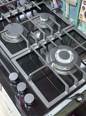 Газовая варочная панель на 3 конфорки в стеклокерамическом исполнении