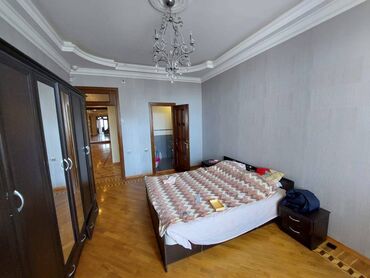 Uzunmüddətli kirayə mənzillər: Nəsimi rayonu Xətai prospekti (Dede Qorqud parkinin yaxinliginda yanı) — 6