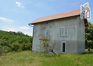 Houses for sale: NA PRODAJU! Prelepa kuća u Tularima kod Uba! Površina kuće 200m2 u — 3