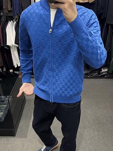 Мужской свитер, M, Louis Vuitton, Новый, цвет - Синий, Самовывоз, Платная доставка at lalafo.kg Мужской свитер, M, Louis Vuitton, Новый, цвет - Синий, Самовывоз, Платная доставка