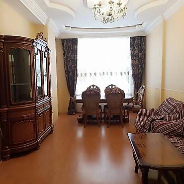 Uzunmüddətli kirayə mənzillər: Ətraflı Metro Memar Əcəmiyə yaxın üç otaqlı tam əşyalı ev kirayə — 12