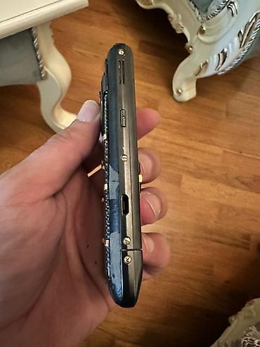 vertu ascent ti: Vertu Constellation Quest, 8 GB, rəng - Qara, Düyməli — 6
