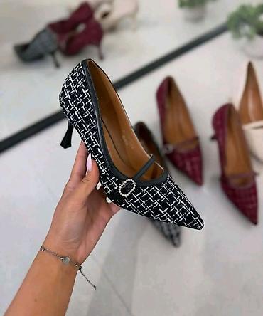 Sandale: Ženska obuća – tri modela 1) Elegantne špic salonke/mule L.Day - — 10