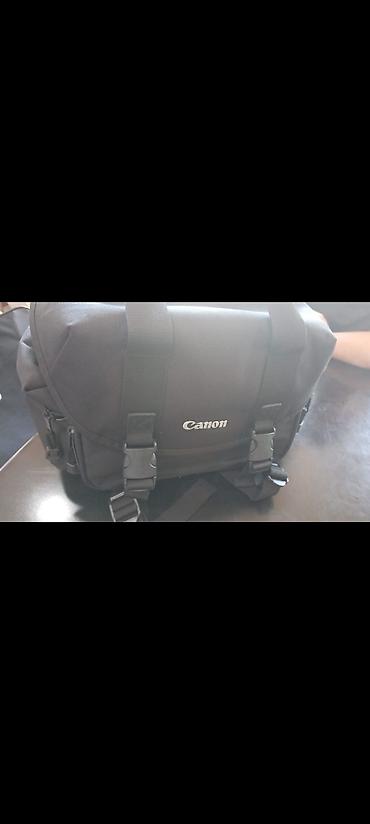 afon: Canon DSLR fotoaparat seti Komplekt: - Canon DSLR gövdə (yuxarı LCD — 4