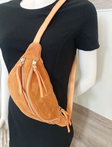 mona crne torbe: Waist bag, Material: Leather