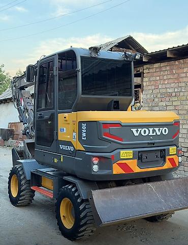 гидроцикл водный: Экскаватор, Volvo, 2018 г., Колесный — 3