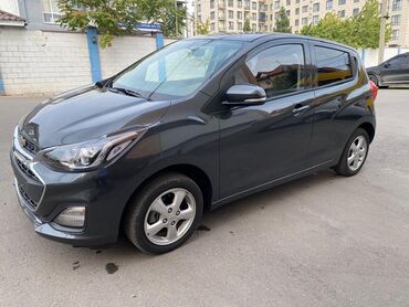 электирик машина: Chevrolet Spark: 2021 г., 1 л, Автомат, Бензин, Хэтчбэк