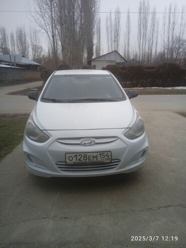 абуди машина: Hyundai Solaris: 2013 г., 1.4 л, Механика, Бензин, Седан