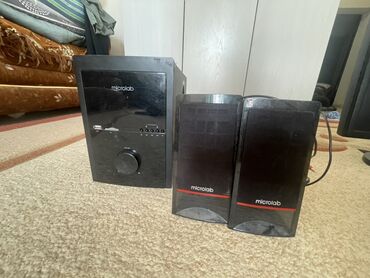 игровые колонки: Акустическая система Microlab 2.1 Состав: - Сабвуфер Microlab