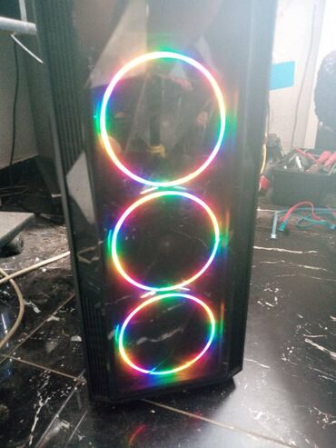 Desktop računari i radne stanice: I7 Svetleci Gejmer Top--Klasican SVETLECI Gejmer . U pitanju je — 4