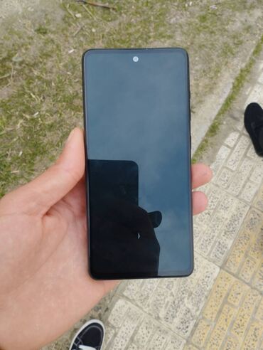 samsung a52 case: İdeal vəziyyətdə samsung A52 satıram heç bir problemi yoxdur. 128