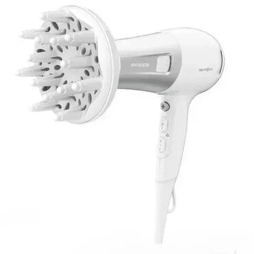 Fenovi za kosu: Tehničke Karakteristike Snaga 2100Performanse 2400Brzina vazduha — 10