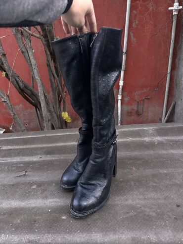 Çəkmələr: Çəkmə, Ölçü: 39, rəng - Qara, İşlənmiş — 4