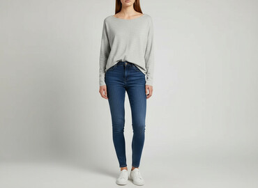 calvin klein sweter damski: Free Still, Women`s sweater, size M