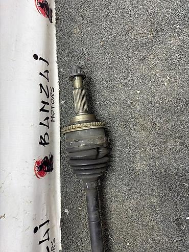 полноприводный: Граната С приводом Toyota 2003 г., Б/у, Оригинал, Япония — 1