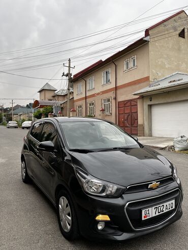 ретро машины бишкек: Chevrolet Spark: 2016 г., 1 л, Вариатор, Бензин, Хетчбек