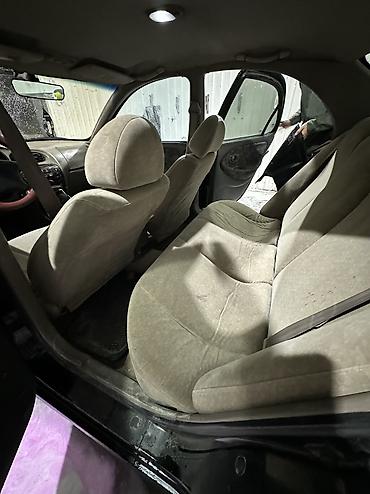 Транспорт: Hyundai Elantra: 2000 г., 2 л, Автомат, Бензин, Седан — 6