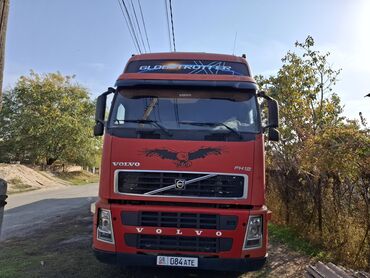 купить трактор т 16: Сүйрөгүч, Volvo, 2003 г.