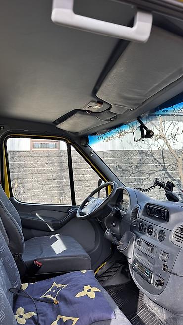 Mercedes-Benz: Mercedes-Benz Спринтер: 2005 г., 2.7 л, Механика, Дизель — 27