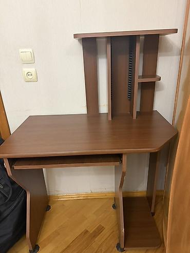 künc rəf: Künc masa, Polkalı, Siyirməli, Sadə laminat, Zəmanətsiz, Kredit yoxdur — 1