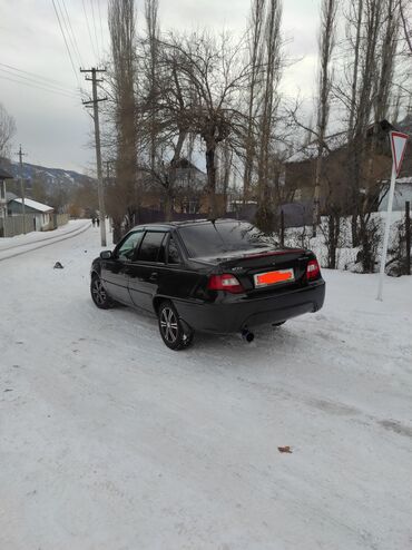 Daewoo: Daewoo Nexia: 2011 г., 1.5 л, Механика, Газ, Седан