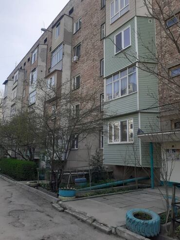 центр сталинка: 2 комнаты, 50 м², Индивидуалка, 3 этаж, Евроремонт