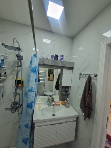 Yeni tikili: Satılır: mənzil (şəkillərdə göstərilən) Xüsusiyyətlər: - Giriş — 16