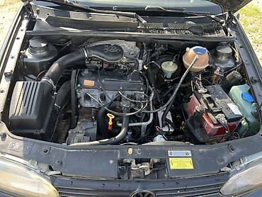 Volkswagen: Volkswagen Golf: 1993 г., Хэтчбэк — 10
