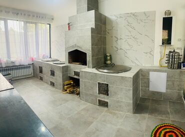 Продажа домов: Дом, 210 м², 7 комнат, Собственник — 18