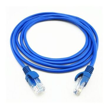 вайфай ротер: Экранированный сетевой кабель Ethernet синего цвета с коннекторами