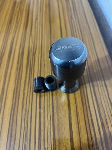 momo pedal: MOMO Italy sürət qolu başlığı (gear knob) - Brend: MOMO Italy (üst — 1