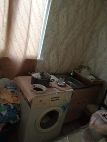 Köhnə tikili: TƏCİLİİ Çox TƏCİLİ Türk liseyin yanı 5/4 tam təmirli 1 otaq 2 otağa -da lalafo.az — 3 Köhnə tikili: TƏCİLİİ Çox TƏCİLİ Türk liseyin yanı 5/4 tam təmirli 1 otaq 2 otağa — 3