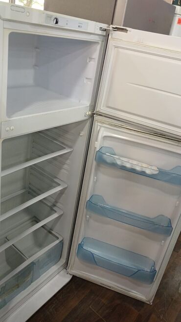 i̇şlənmiş soyuducular: Б/у 2 двери Biryusa Холодильник Продажа