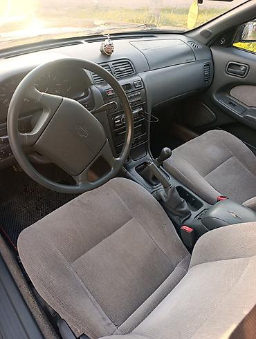 Транспорт: Nissan Maxima: 1995 г., 2 л, Механика, Бензин, Седан — 4