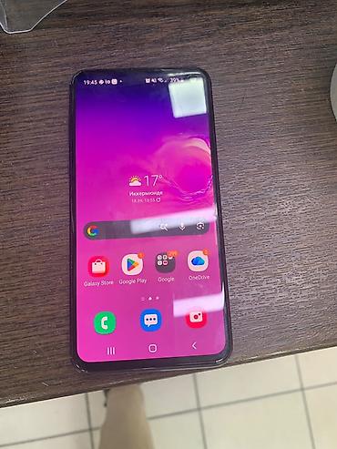 m5 pro: Смартфон Samsung Galaxy S10e - Компактный безрамочный экран с вырезом — 1