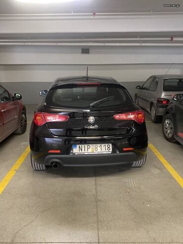 Alfa Romeo: Alfa Romeo Giulietta: 1.4 l. | 2010 έ. 261813 km. Χάτσμπακ — 3