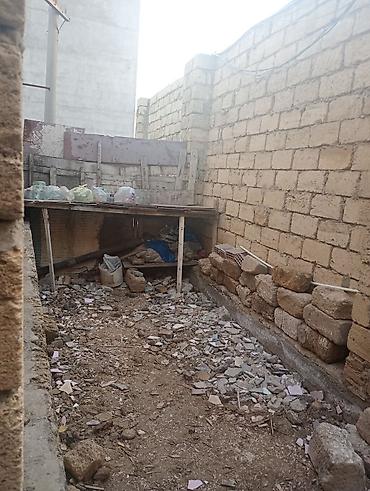 Həyət evi alıram: 8 kv. m, 1 otaqlı — 6