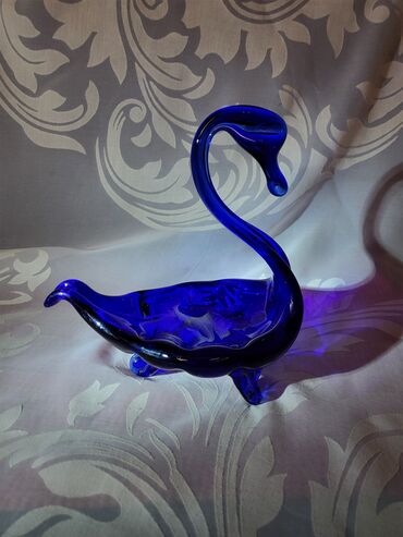 Ostali kućni dekor: Murano figura,pepeljara labud duvano staklo 70te. Figura,pepeljara — 3