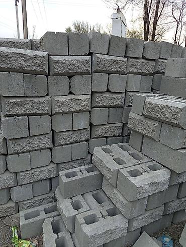 Пескоблок: Малыш рванный серый 45с цветной 70с белый 100с тумба цветной 110с — 12