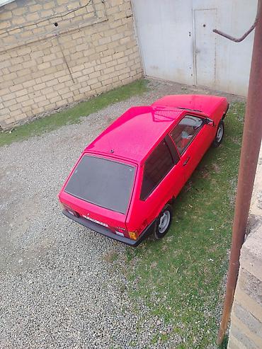 VAZ (LADA): VAZ 2108 (Samara) hetçbek - Kuzov: 3 qapılı hetçbek, parlaq qırmızı — 2