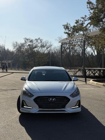 Hyundai: Hyundai Sonata: 2018 г., 2 л, Автомат, Газ, Седан — 11