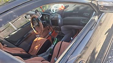 Mazda Demio: 2002 г., 1.6 л, Механика, Бензин, Хэтчбэк