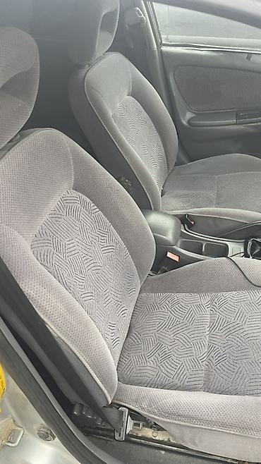 Другие автомобили: Машина Ош Шаарында Тайотта Авенсис 1999 Обоим 1.8 Механика Кузов — 15