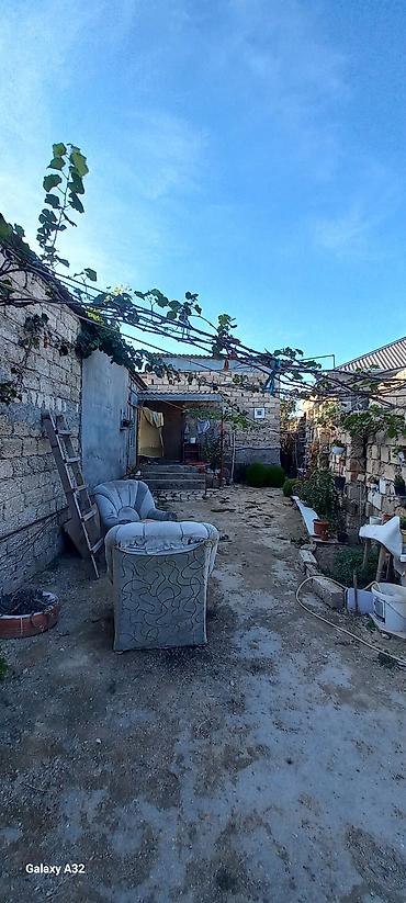 Həyət evləri və villaların satışı: Binə 3 otaqlı, 90 kv. m, Orta təmir — 4
